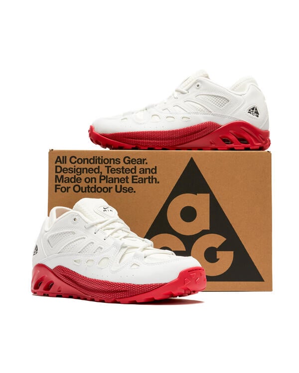 nike-acg-air-exploraid-summit-